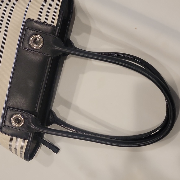 Authentic Burberry Blue Label shoulder bag - Picture 6 of 15